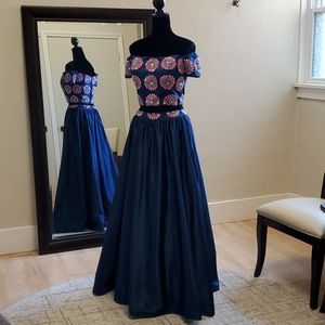 Size 8 2 piece beaded navy satin Aline prom dress with pockets by Rachel Allan
